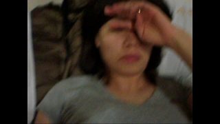 やたらと体格の良いムチムチ巨乳の素人の40代前後の美人熟女の妻?のマン毛ボーボーの毛深い剛毛おまんこにチンポ挿入して腰をズッコンバッコン振るハメ撮りSEXモザイクなしの熟女の卑猥なエロ動画。【個人撮影】