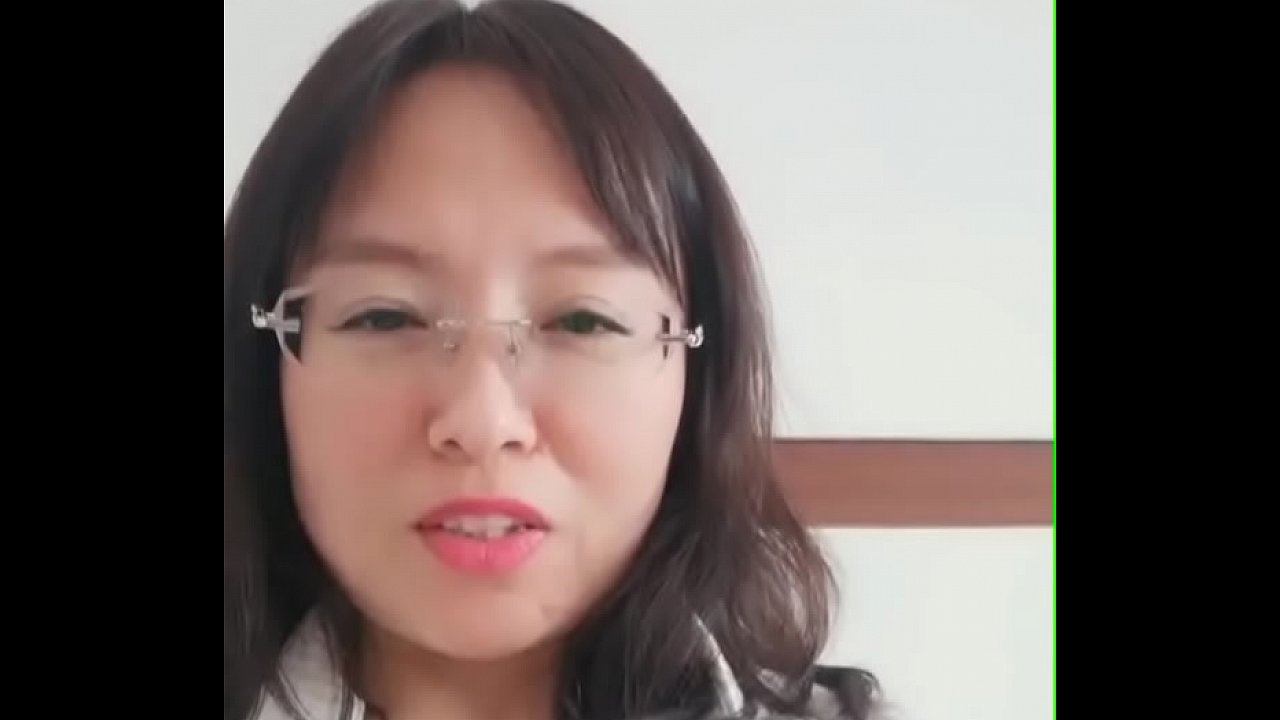 【自撮り】知的な眼鏡美熟女さんのオナニー動画です。【無修正】 | 熟女まんこラヴ